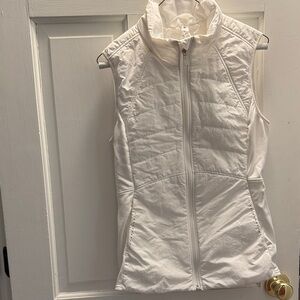 Lululemon White Quilted Vest ladies size 8